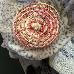Stylish Knit Beret in Pink and Cream